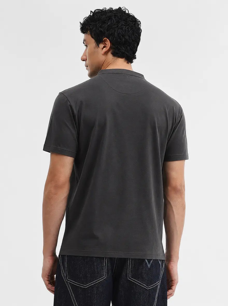 Dark Grey Solid Slim Fit T-Shirt | JadeBlue