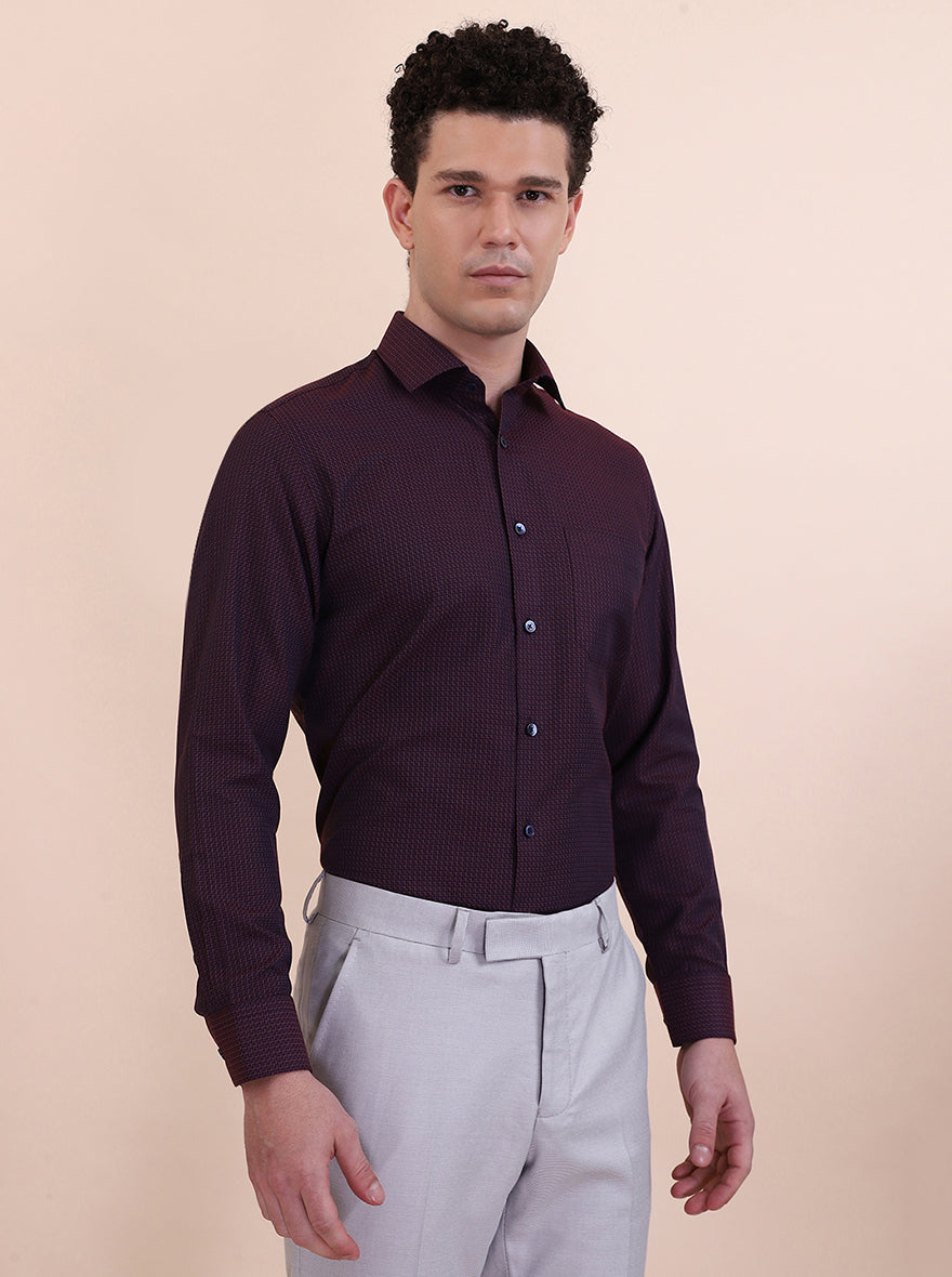Maroon Solid Slim Fit Formal Shirt | Greenfibre