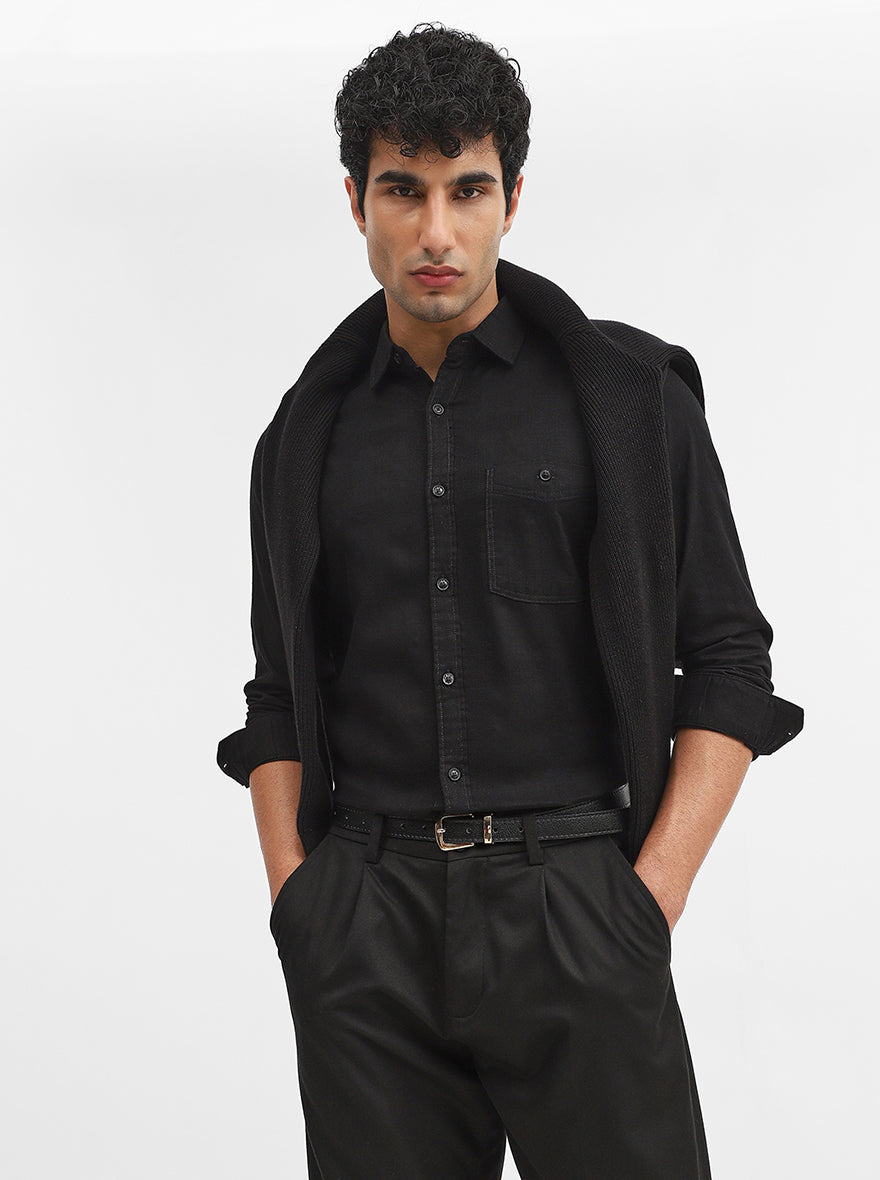 Black Solid Slim Fit Casual Shirt | JadeBlue