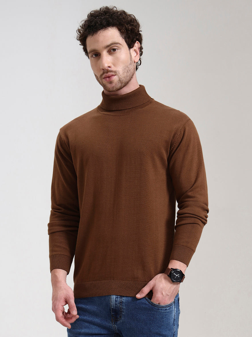 Brown Solid Slim Fit Winter T-Shirt | JadeBlue