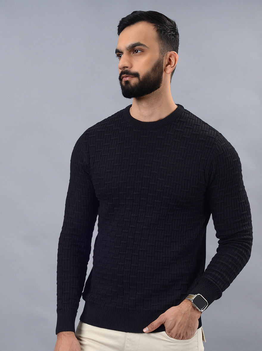 Black Solid Slim Fit Winter T-Shirt | JadeBlue