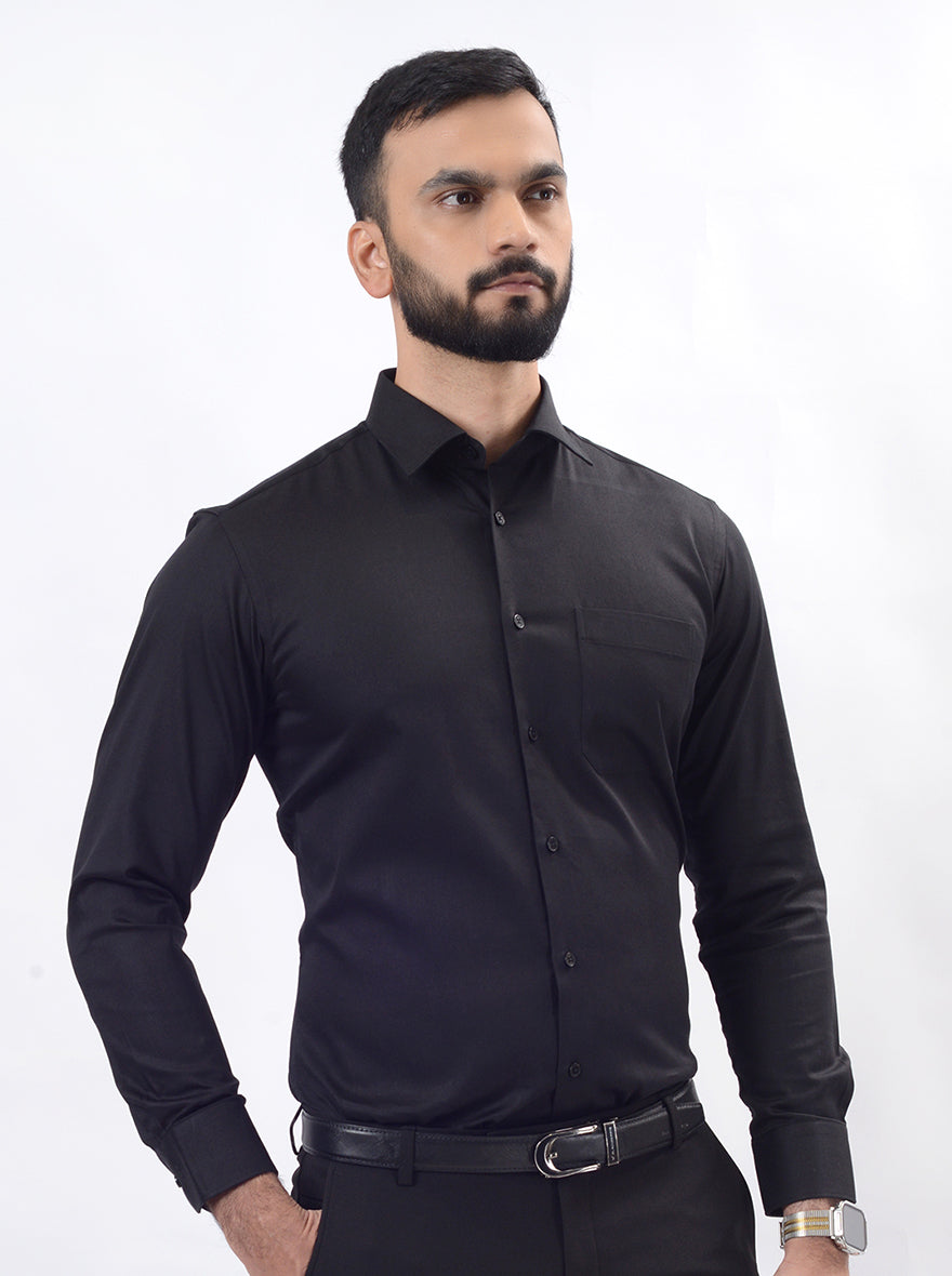 Black Solid Slim Fit Formal Shirt | JadeBlue