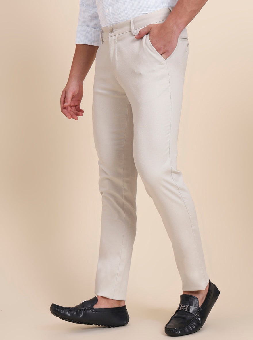 White Solid Uno Fit Casual Trouser | JadeBlue