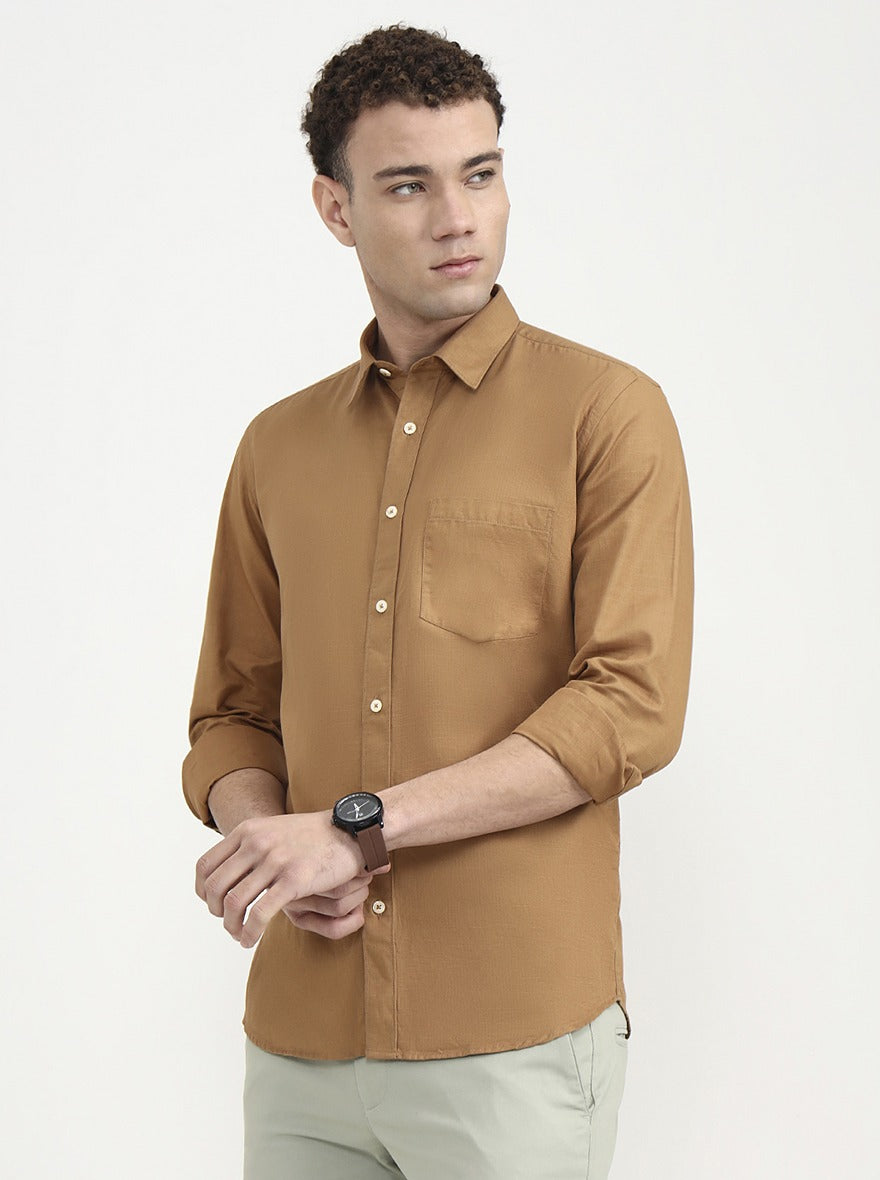 Fawn Solid Tailored Fit Semi Casual Shirt | Greenfibre