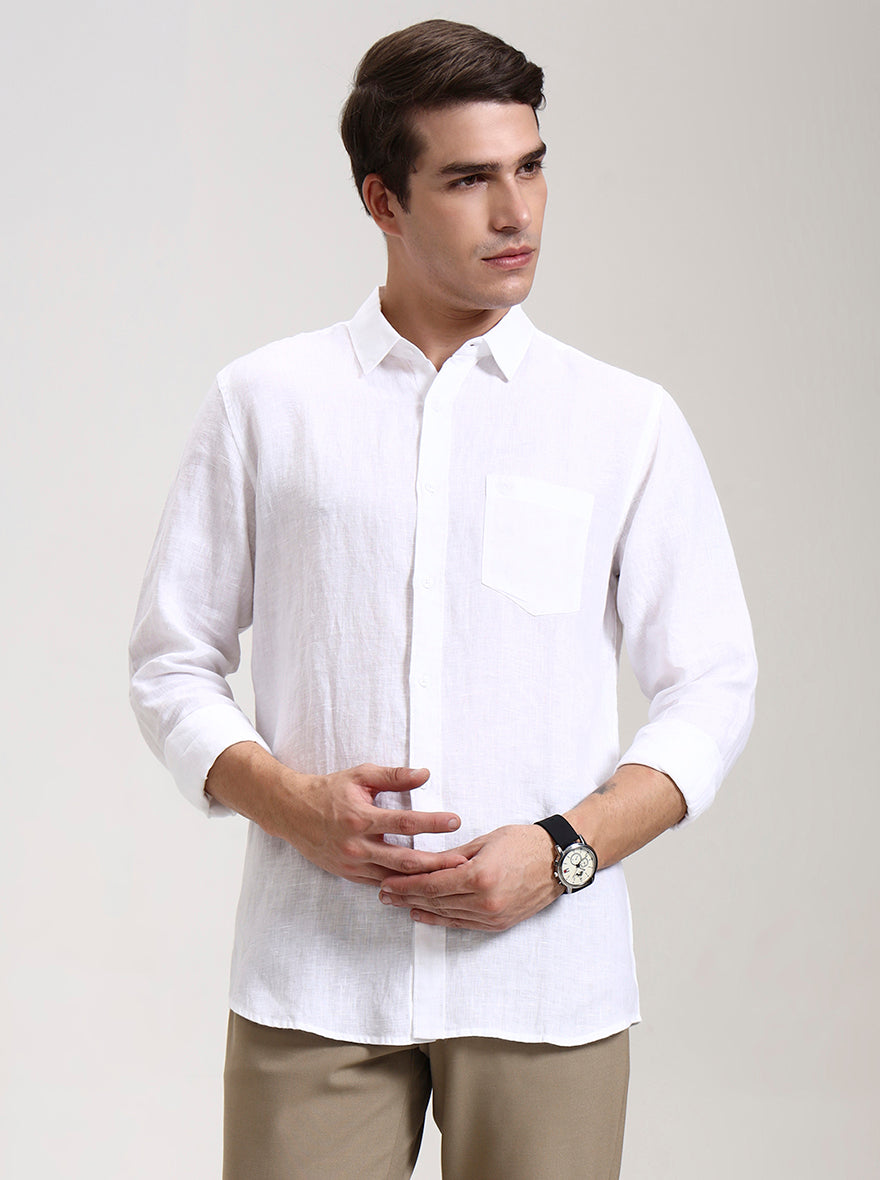 White Solid Slim Fit Casual Shirt | JadeBlue