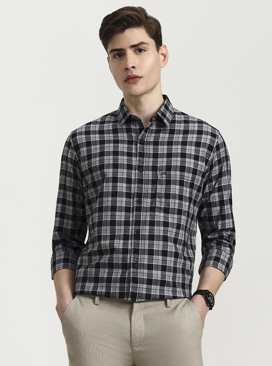 Black Checked Slim Fit Casual Shirt | JadeBlue