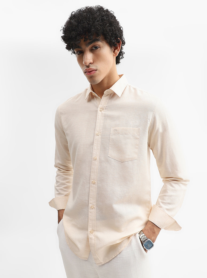 Cream Solid Slim Fit Casual Shirt | JadeBlue