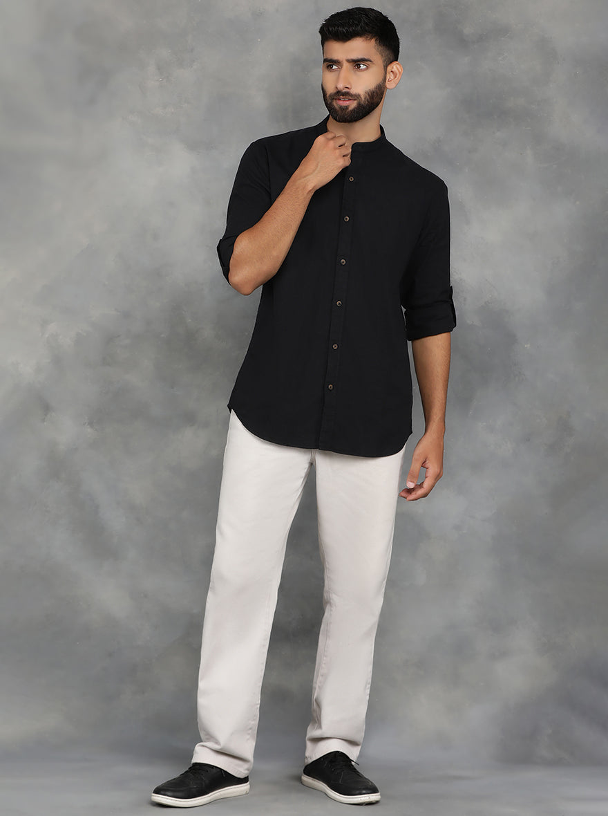 Black Solid Slim Fit Casual Shirt | JadeBlue