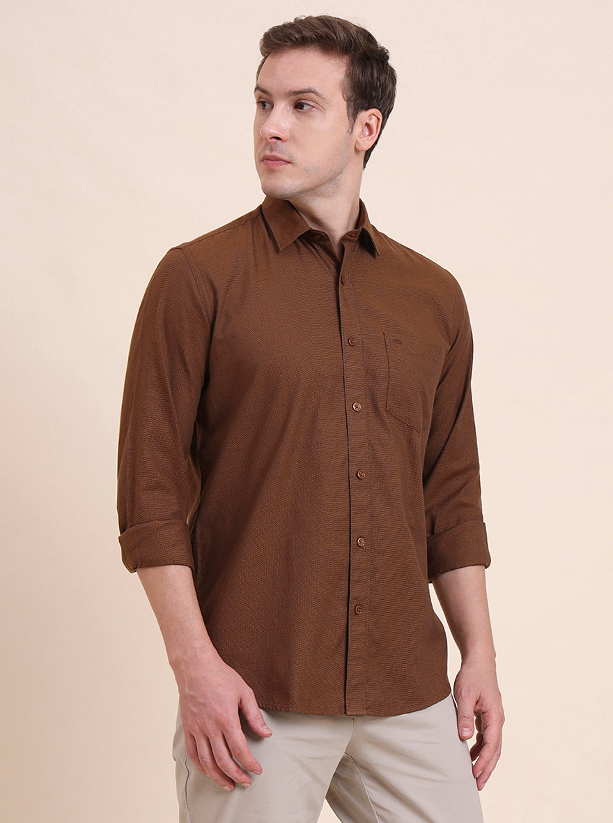 Brown Solid Tailored Fit Semi Casual Shirt | JadeBlue
