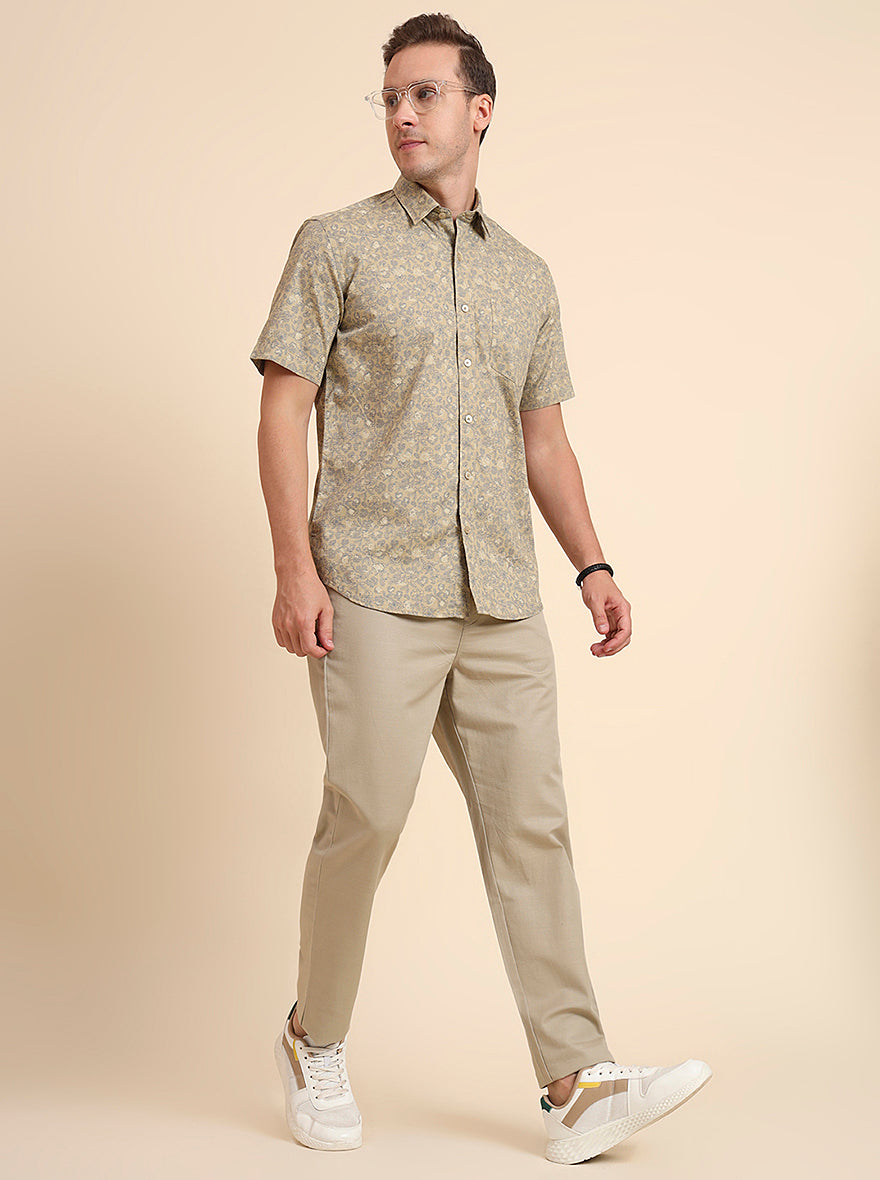 Khaki Solid Regular Fit Track Pant | JadeBlue