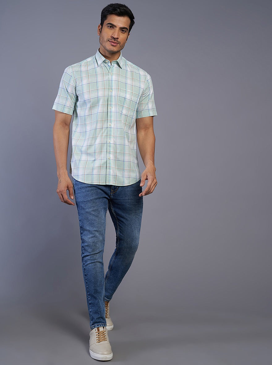 Green Checked Slim Fit Semi Casual Shirt | JadeBlue