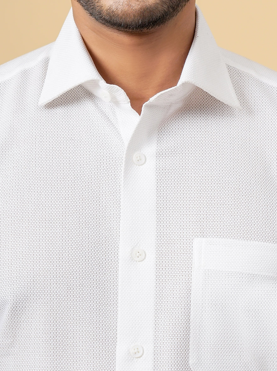 White Solid Slim Fit Formal Shirt | JadeBlue Super Luxe