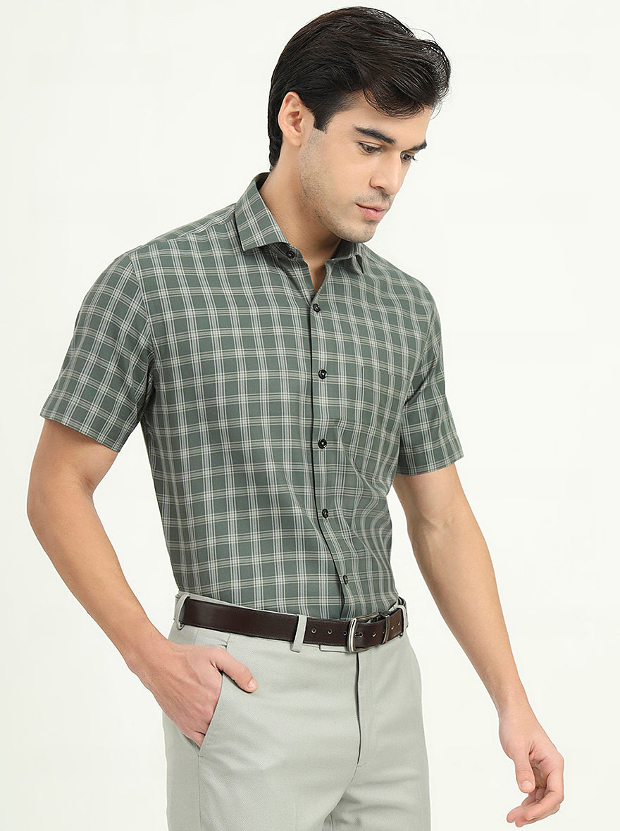 Light Green Solid Regular Fit Formal Shirt | Greenfibre