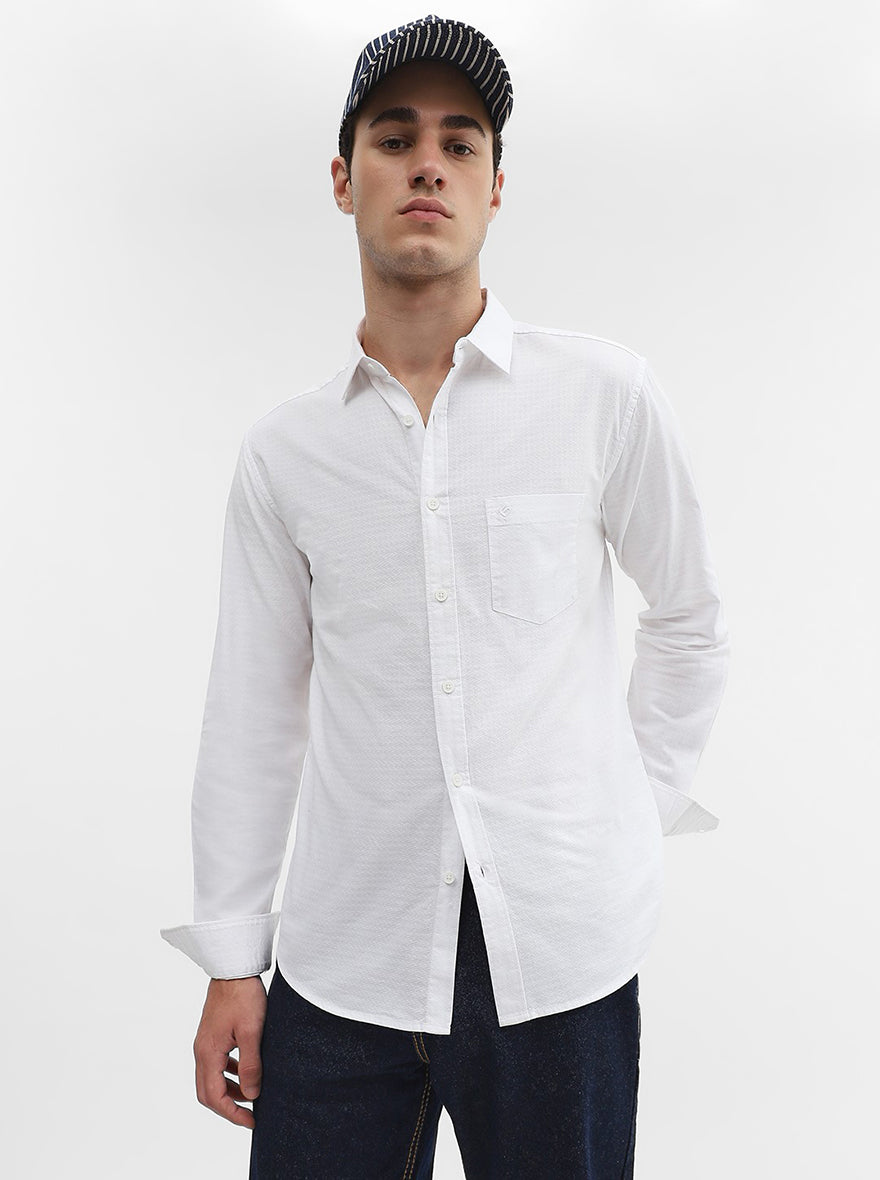 White Solid Slim Fit Casual Shirt | Greenfibre
