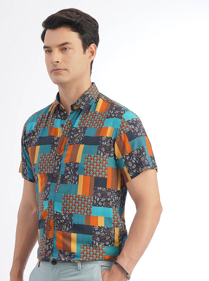 Multicolor Printed Slim Fit Casual Shirt | JadeBlue