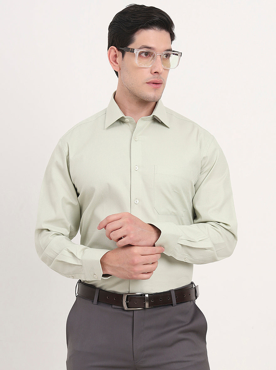 Pista Green Solid Regular Fit Formal Shirt | JadeBlue