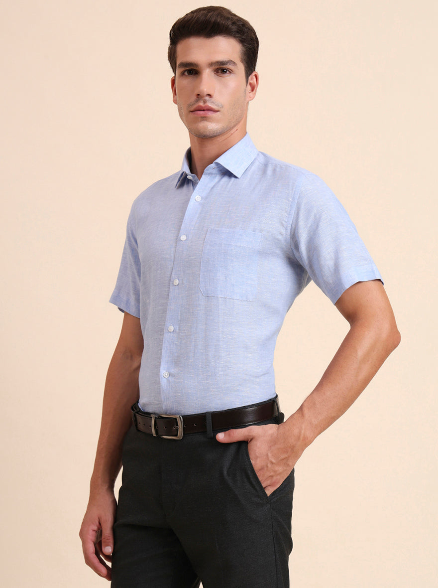 Blue Solid Regular Fit Formal Shirt | JadeBlue