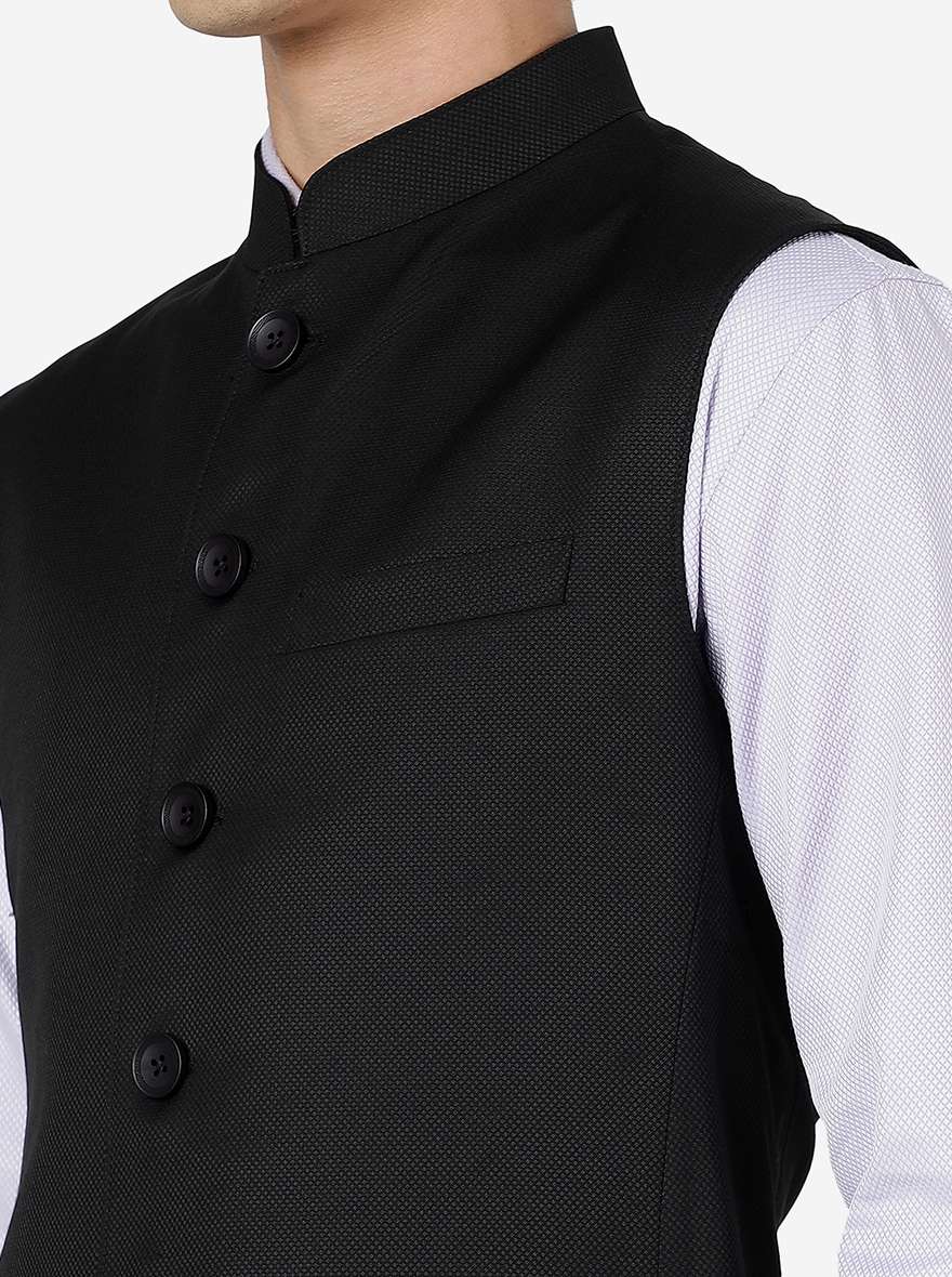 Black Textured Regular Fit Modi Jacket | JadeBlue