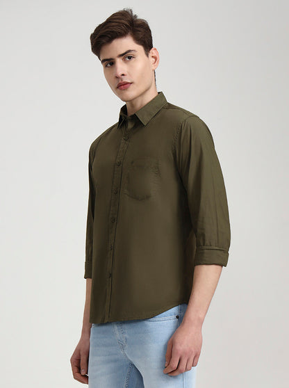 Olive Green Solid Slim Fit Casual Shirt | Greenfibre