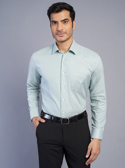 Green Solid Regular Fit Formal Shirt | JadeBlue