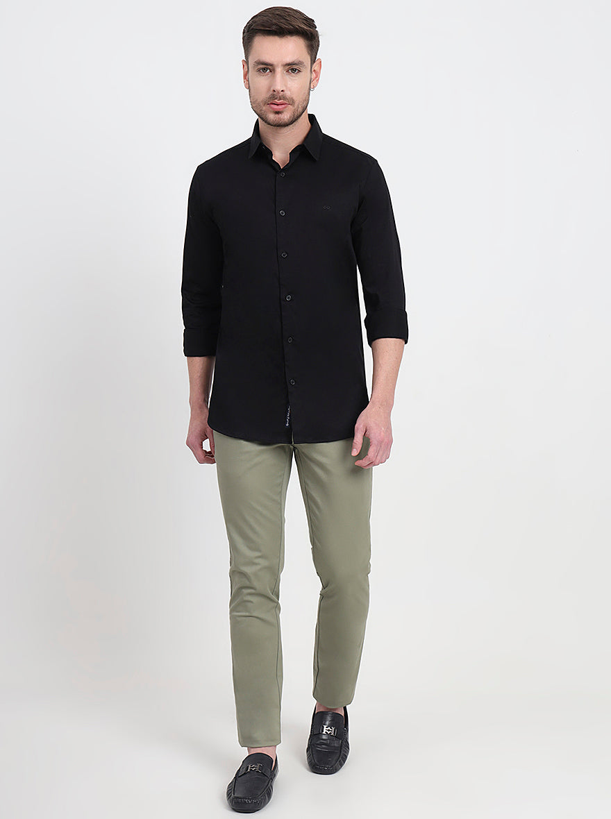 Black Solid Slim Fit Casual Shirt | JadeBlue