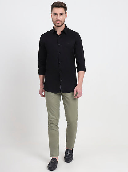 Black Solid Slim Fit Casual Shirt | JadeBlue