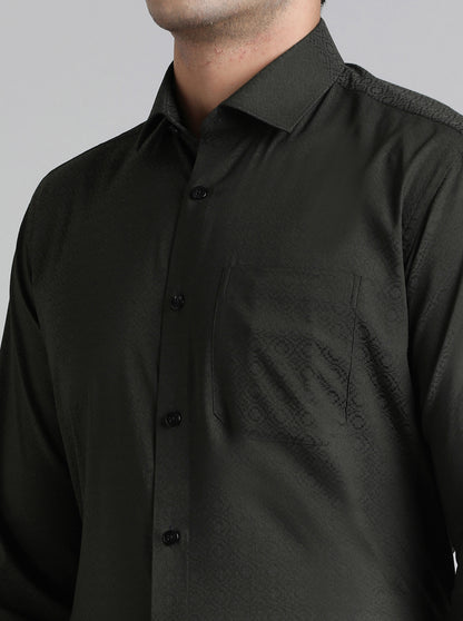 Green Solid Slim Fit Formal Shirt | Metal