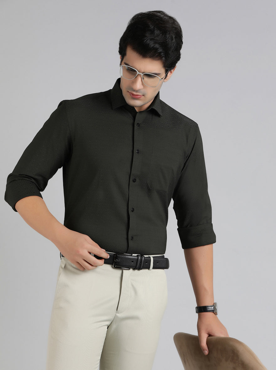 Green Solid Slim Fit Formal Shirt | Metal