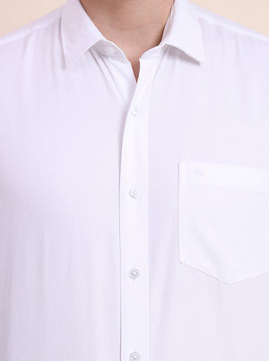 White Solid Tailored Fit Semi Casual Shirt | JadeBlue