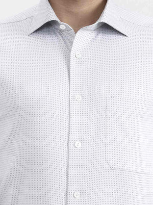 White Solid Slim Fit Formal Shirt | JadeBlue Super Luxe