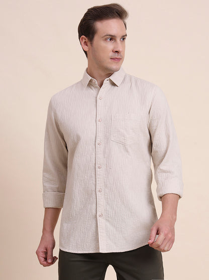Beige Solid Slim Fit Casual Shirt | JadeBlue