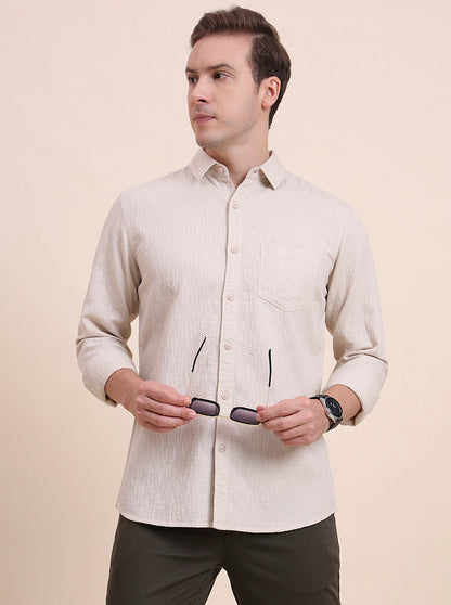 Beige Solid Slim Fit Casual Shirt | JadeBlue