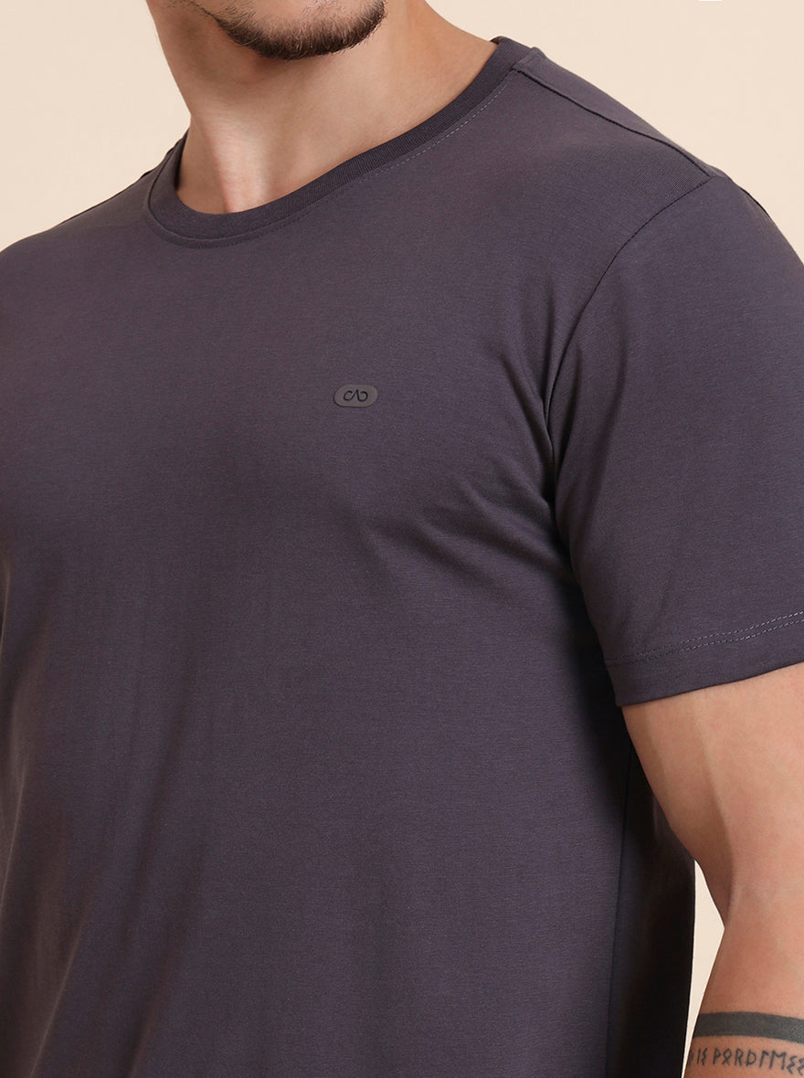 Grey Solid Slim Fit T-Shirt | JadeBlue