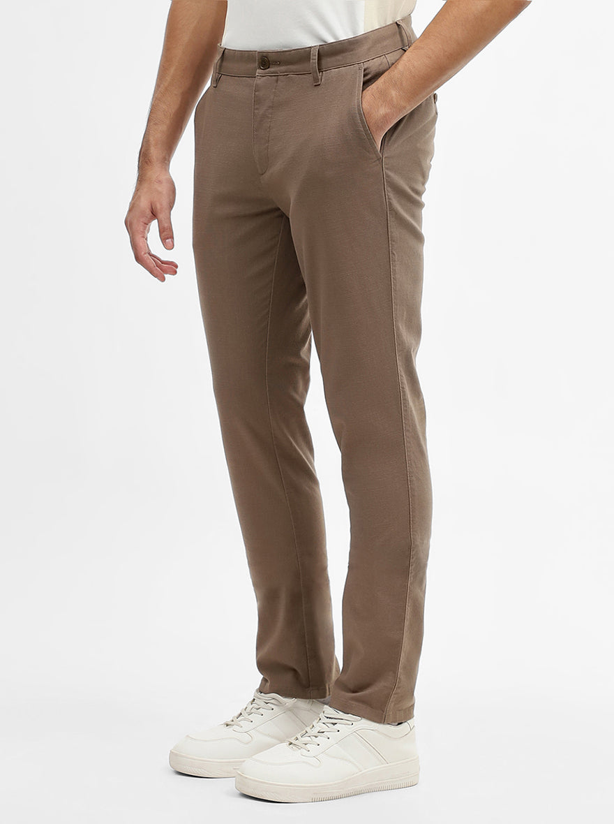 Brown Solid Uno Fit Casual Trouser | JadeBlue