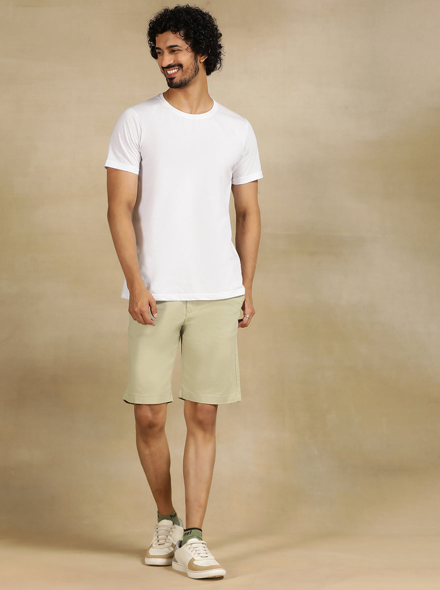 Pista Green Solid Slim Fit Shorts | JadeBlue