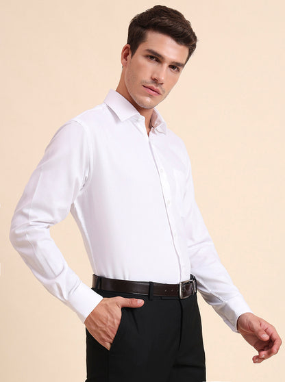 White Solid Regular Fit Formal Shirt | JadeBlue
