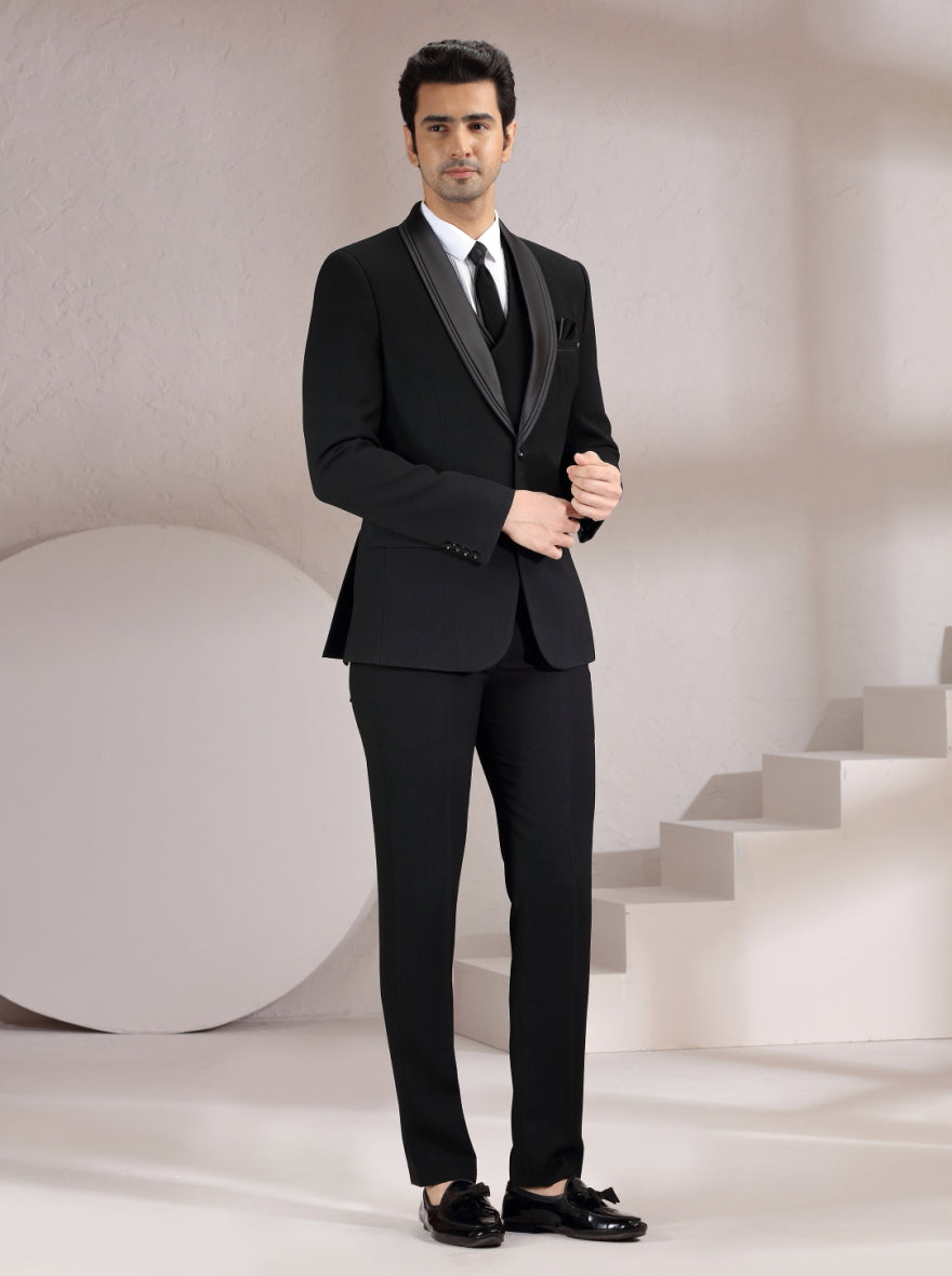 Black Solid Suit | JadeBlue