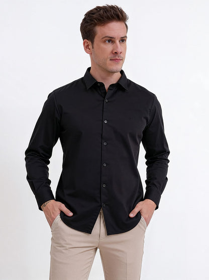Black Solid Slim Fit Casual Shirt | JadeBlue