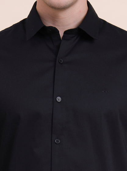 Black Solid Slim Fit Casual Shirt | JadeBlue