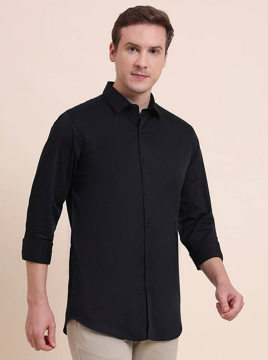 Black Solid Slim Fit Casual Shirt | JadeBlue