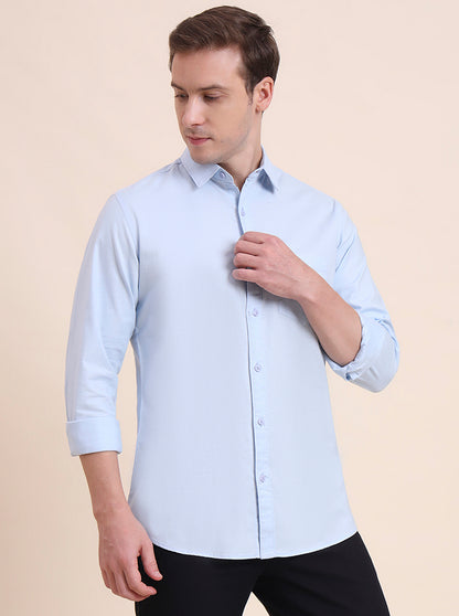 Blue Solid Slim Fit Casual Shirt | JadeBlue