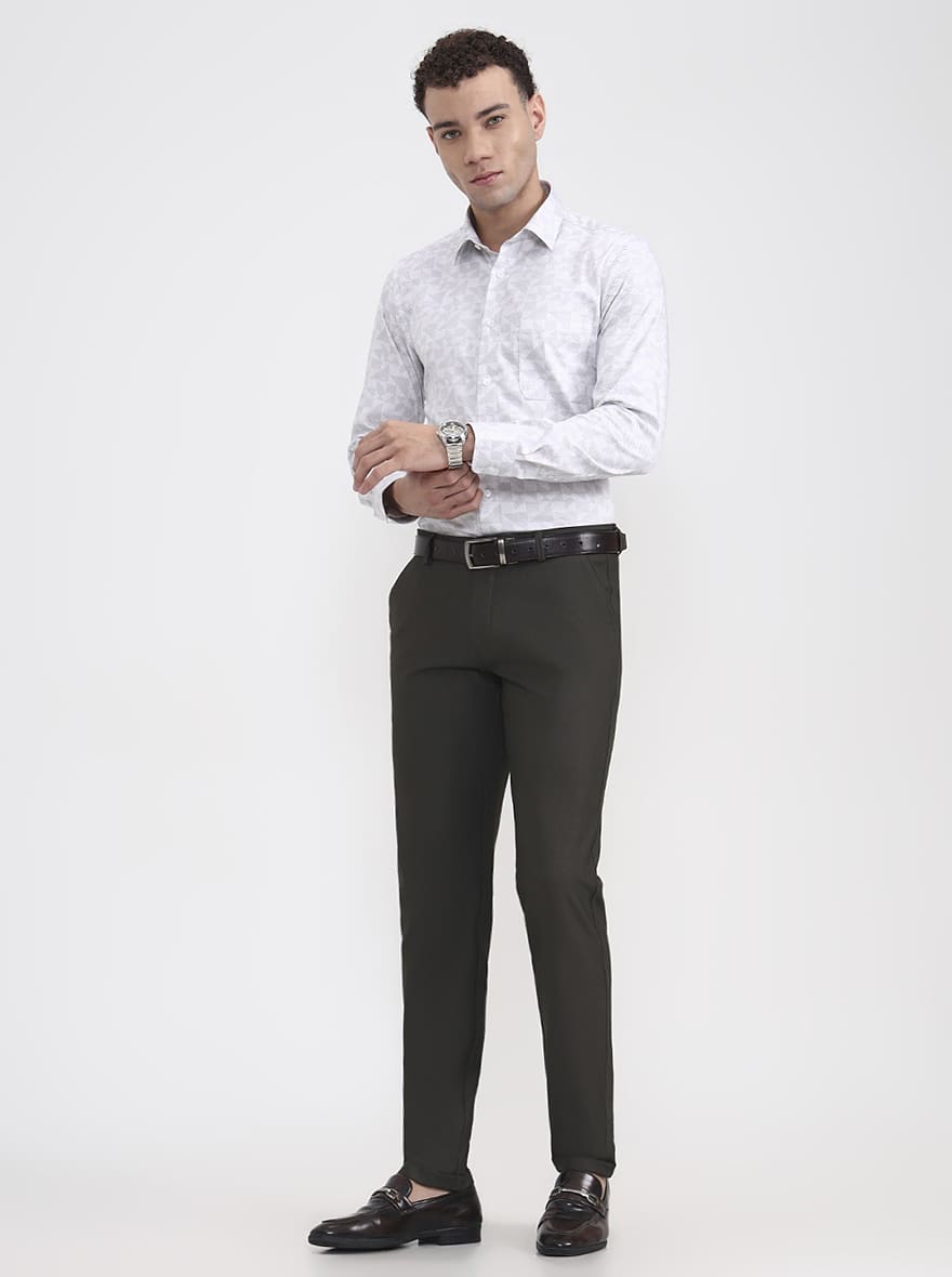Olive Green Solid Slim Fit Club Wear Trouser | Wyre