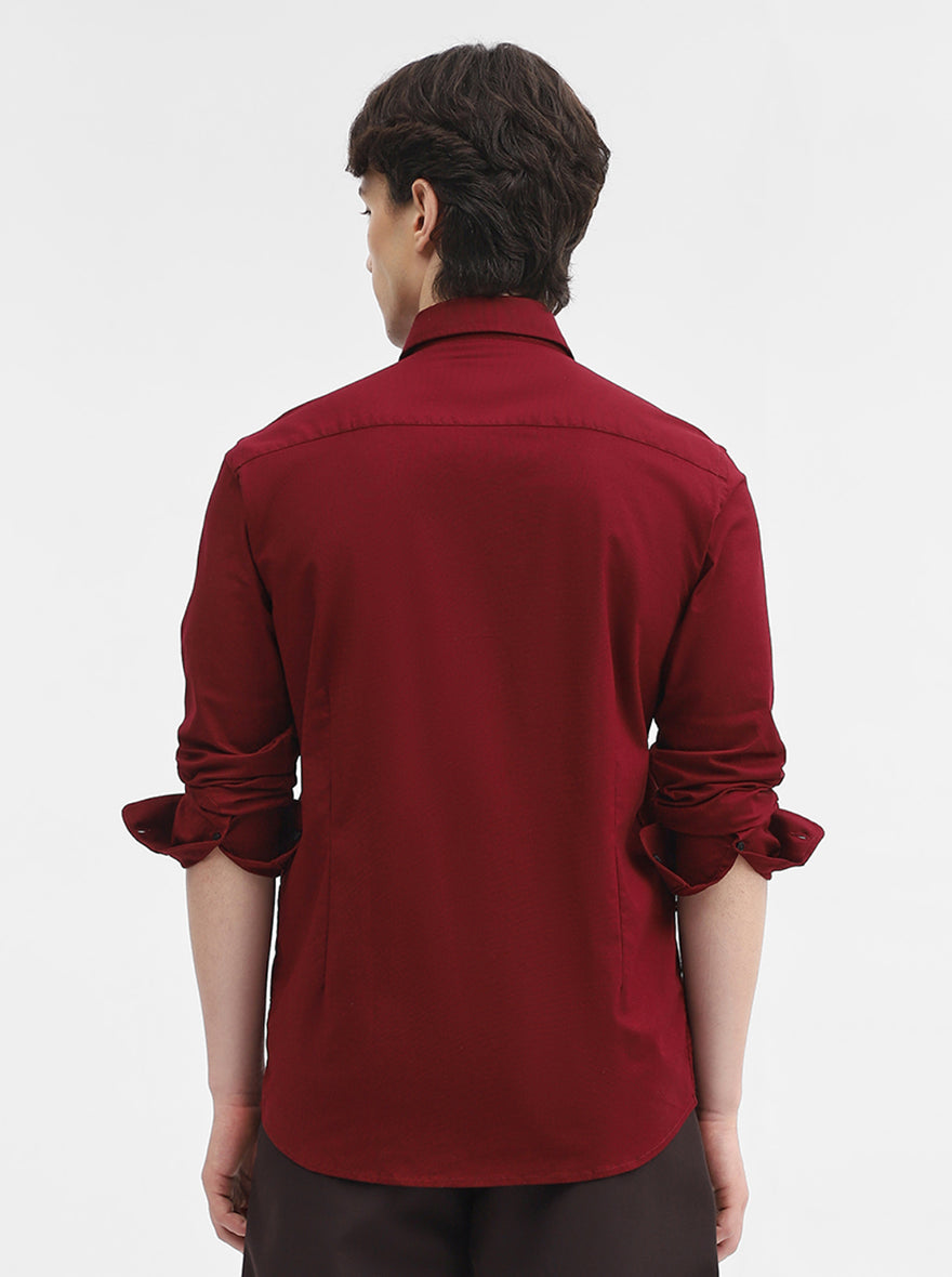 Maroon Solid Tailored Fit Semi Casual Shirt | JadeBlue