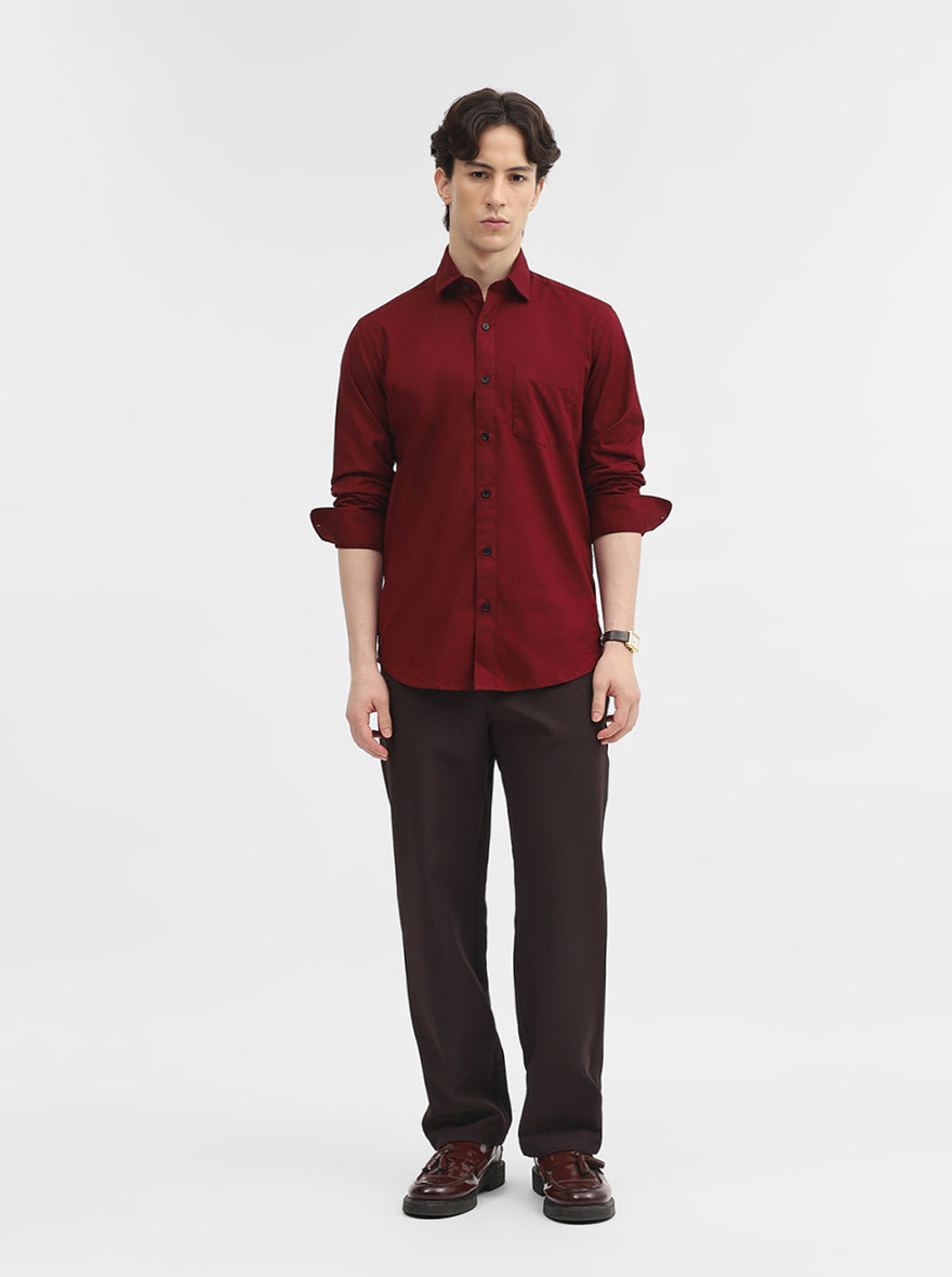 Maroon Solid Tailored Fit Semi Casual Shirt | JadeBlue