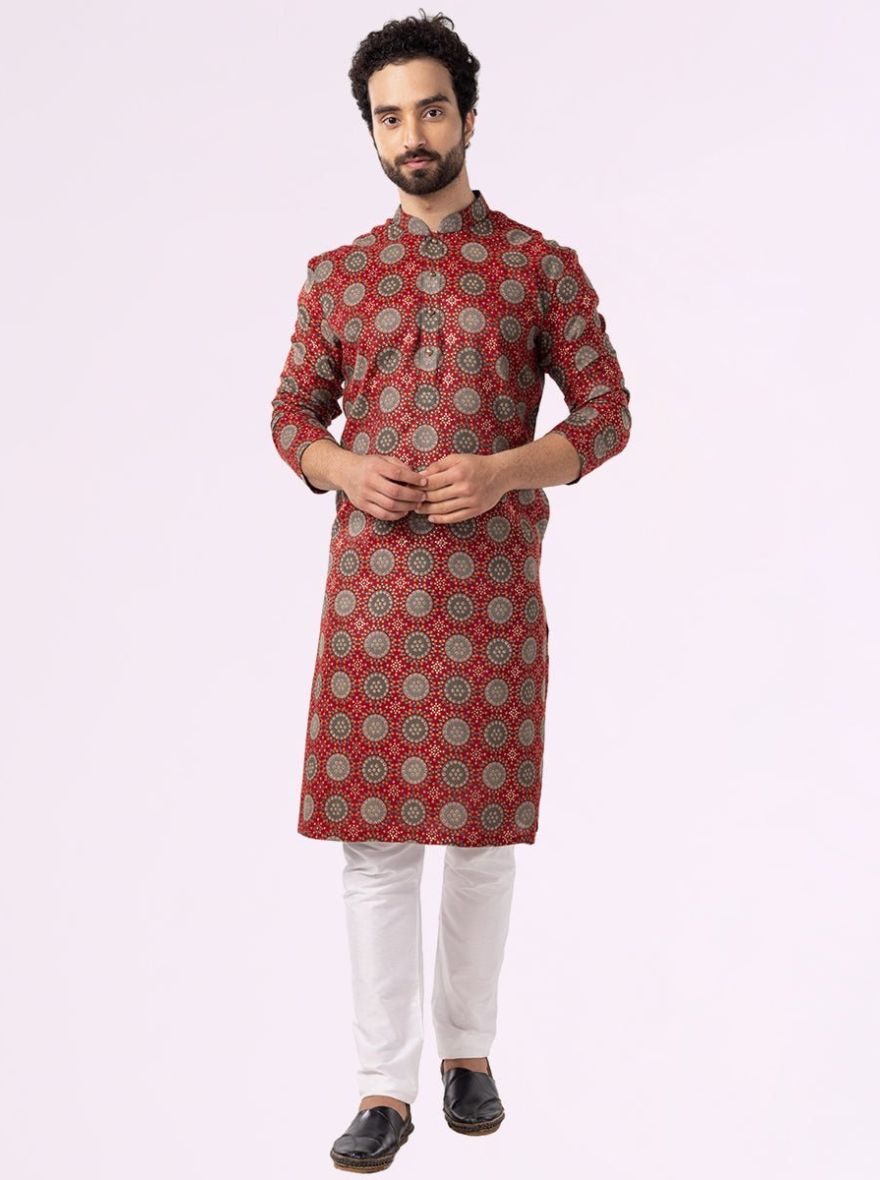 Maroon with Circular Bandhani Print Cotton Blend Men's Kurta