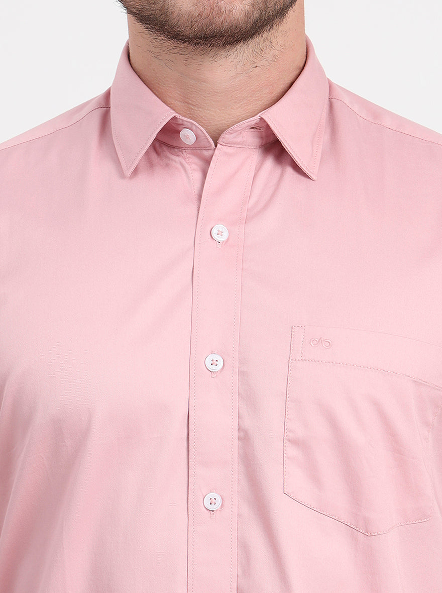 Light Pink Solid Smart Fit Semi Casual Shirt | JadeBlue