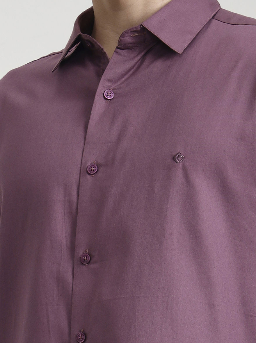 Purple Solid Slim Fit Casual Shirt | Greenfibre