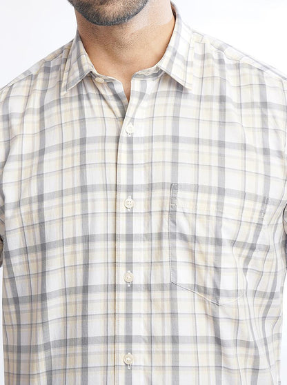 Light Yellow Checked Slim Fit Semi Casual Shirt | JadeBlue