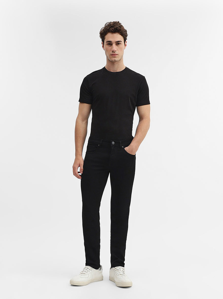 Jet Black Solid Narrow Fit Jeans | Greenfibre