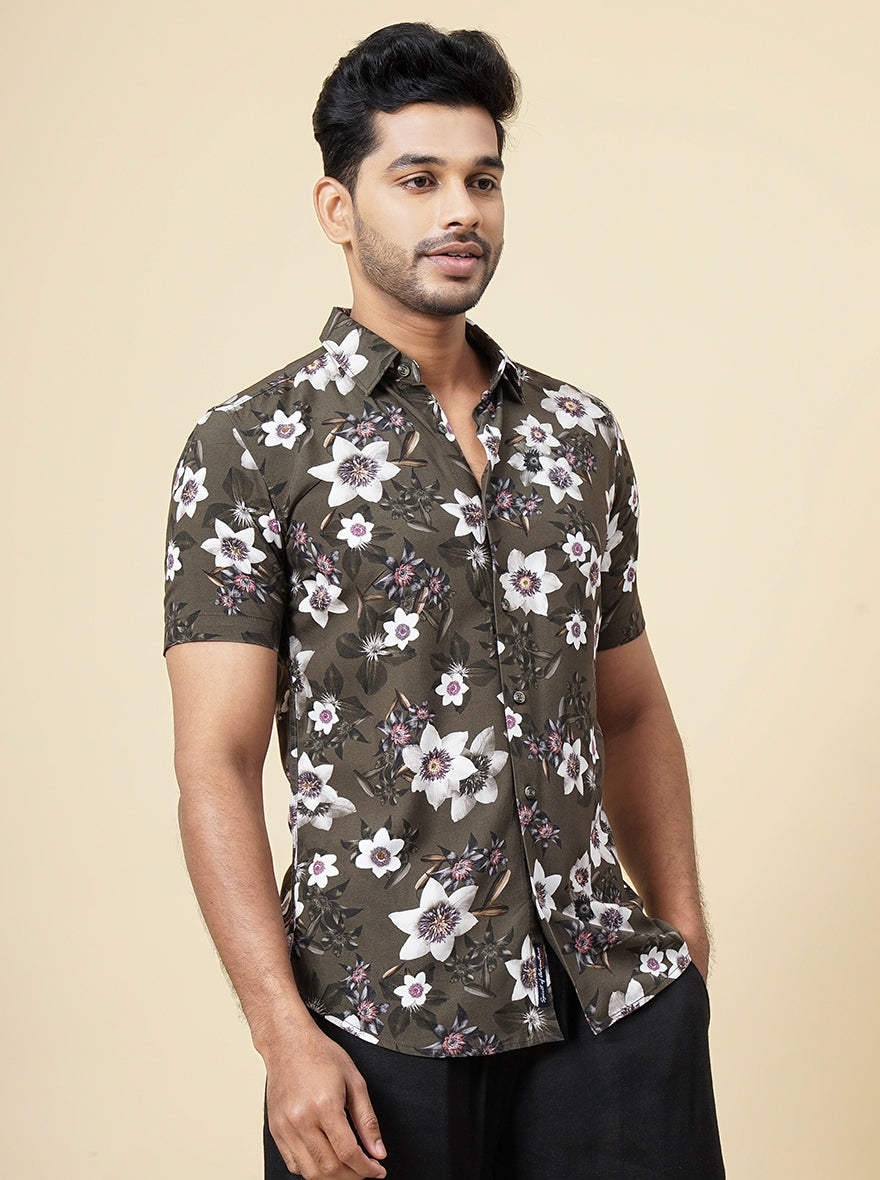 Green Printed Slim Fit Casual Shirt | JadeBlue